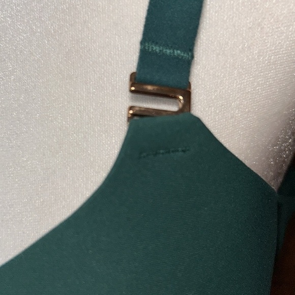 Beautiful Forest Green Soma Front Closure Bra Size 38DD - Picture 4 of 8